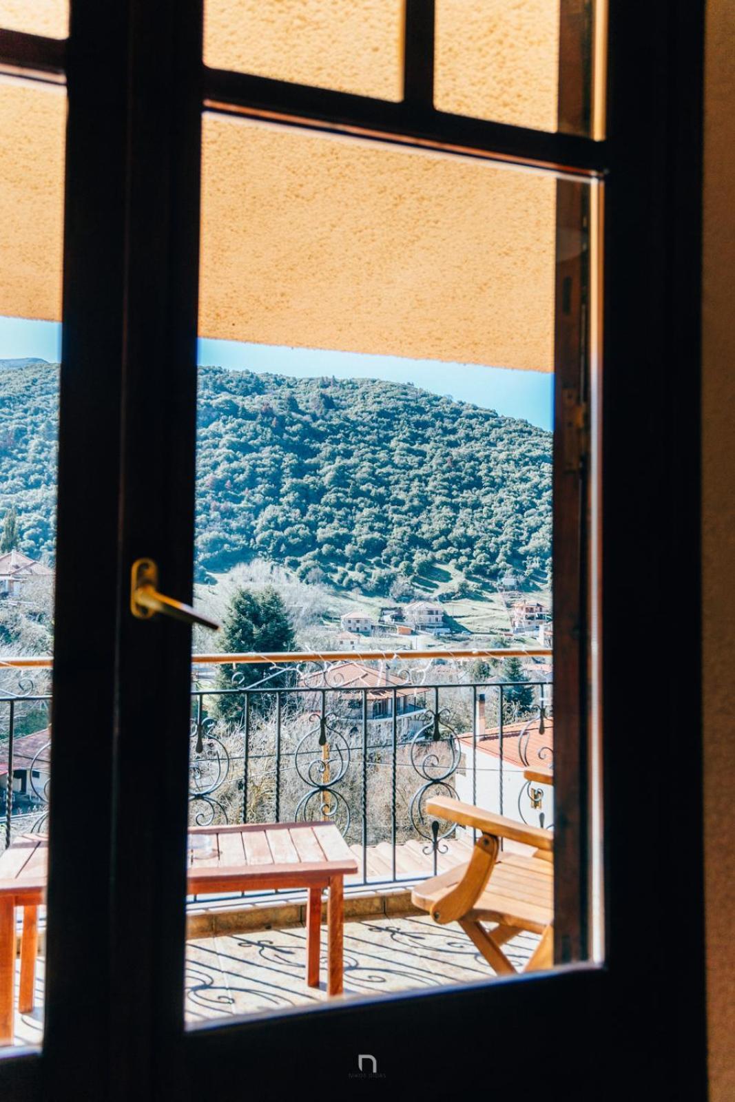 Fanaras Hotel Kalavryta Exterior photo
